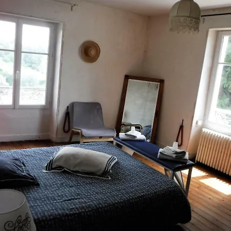 Maison Courdemanche 民宿 Courdemanche (Sarthe)